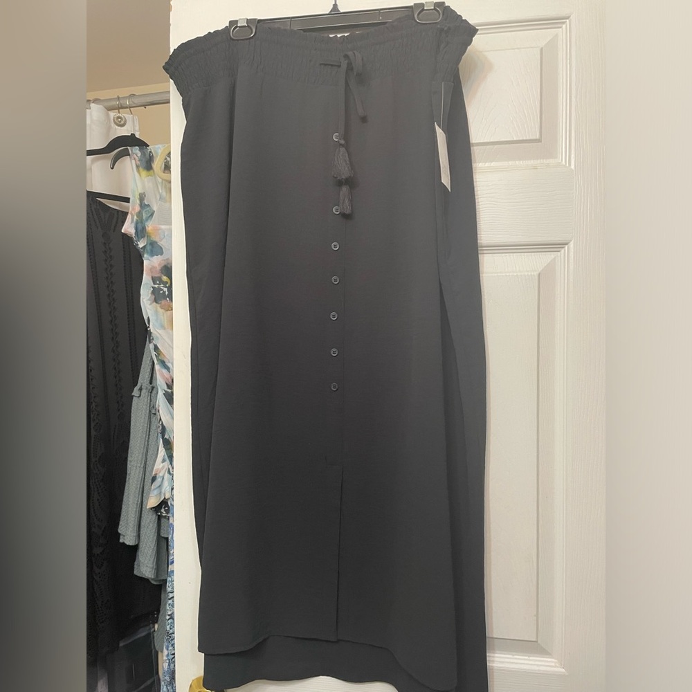 Brand new plus size navy blue full length skirt‎